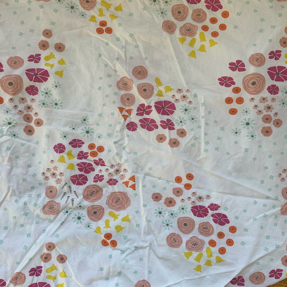Pottery Barn Kids & The Land of Nod Crib Sheets - Picture 2 of 7